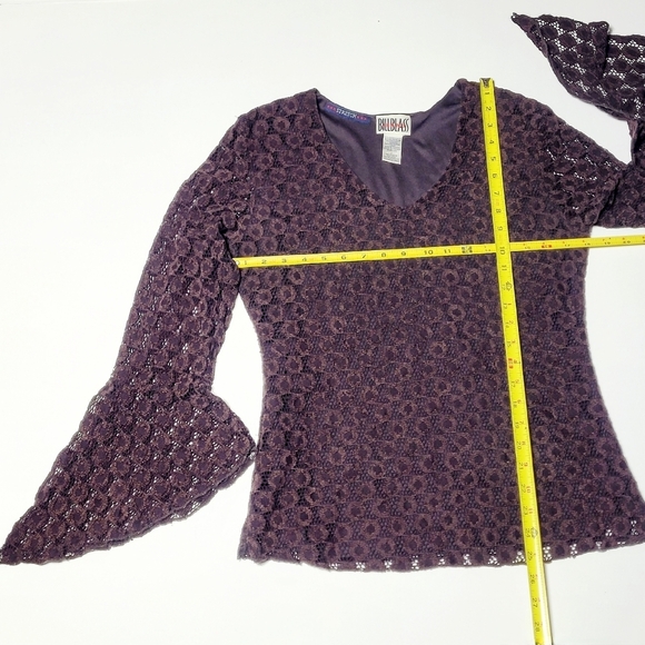 VTG 90s Dark Chocolate Brown Lace Stretch Long Bell Sleeve Pop Over Blouse (L) - Picture 10 of 11
